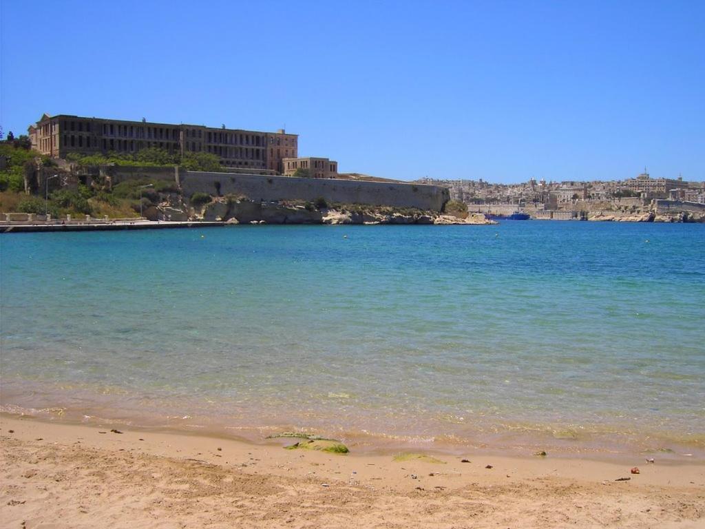 Kalkara Cosy 2 Bedroom Maisonette Dış mekan fotoğraf